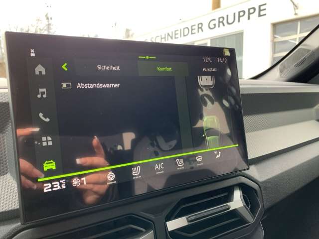 Fahrzeugbild eines Dacia Duster