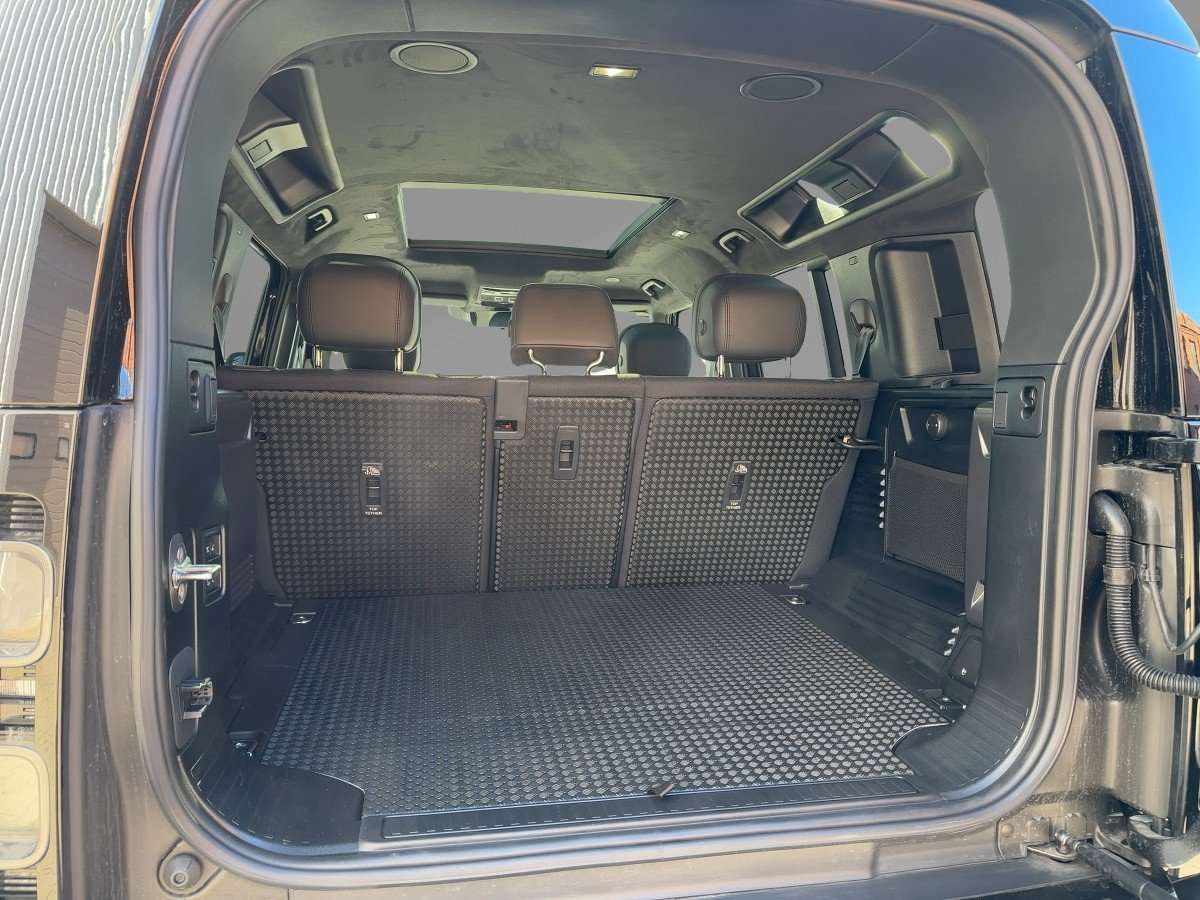 Fahrzeugbild eines Land Rover Defender