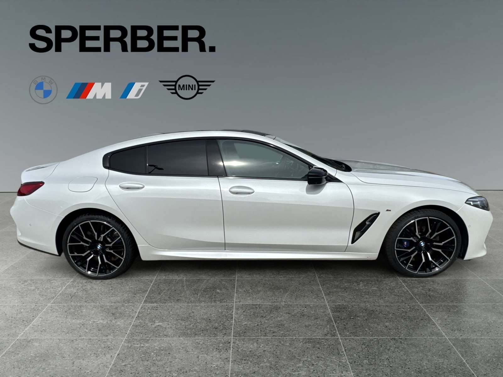 Fahrzeugbild eines BMW 8er-Reihe