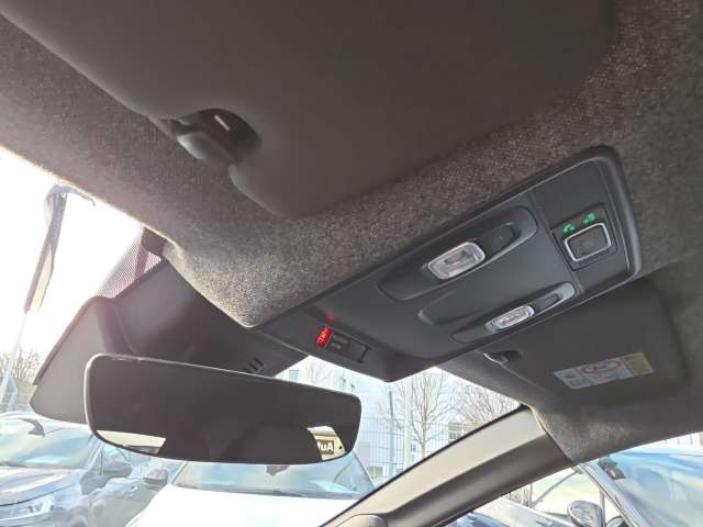 Fahrzeugbild eines Mitsubishi Grandis