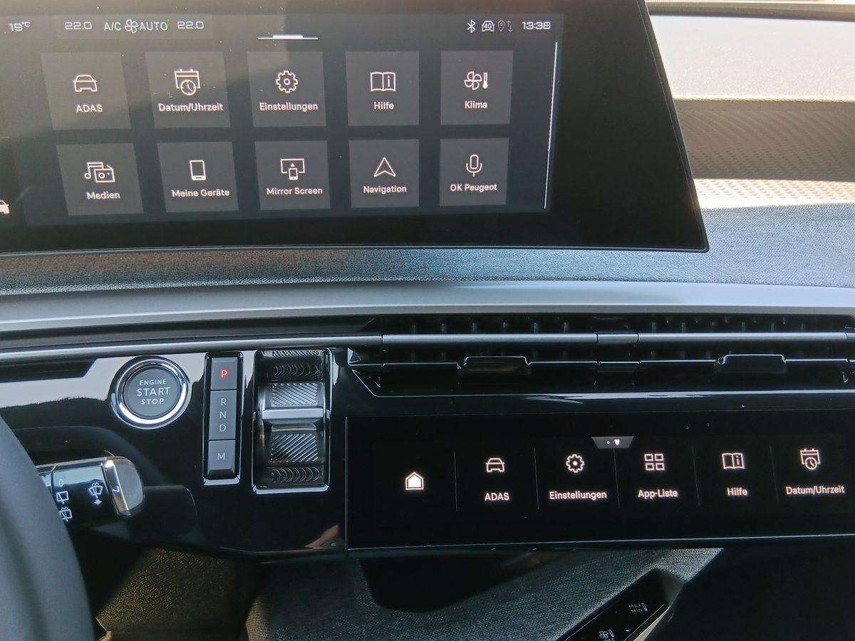 Fahrzeugbild eines Peugeot 5008