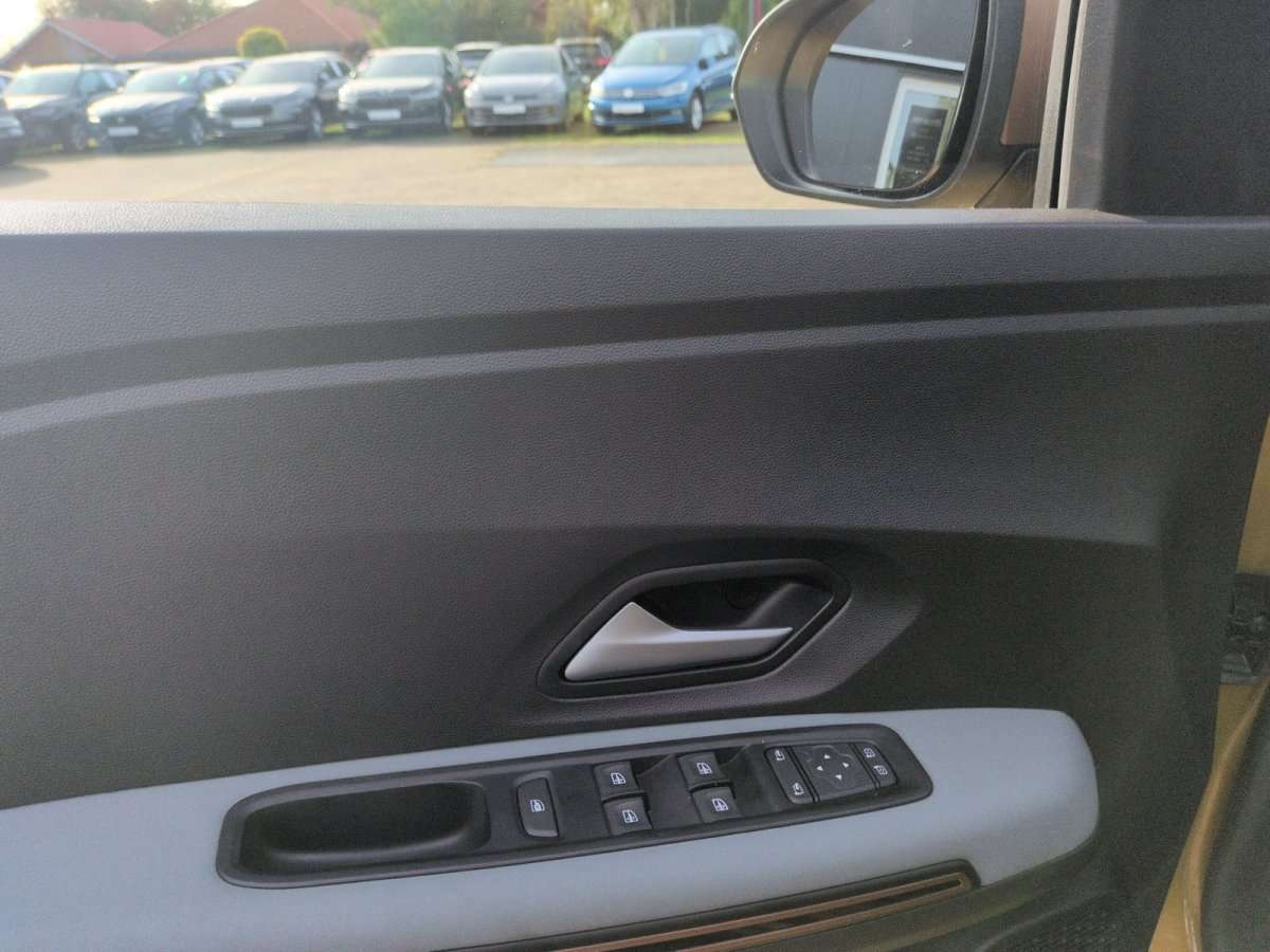 Fahrzeugbild eines Dacia Sandero