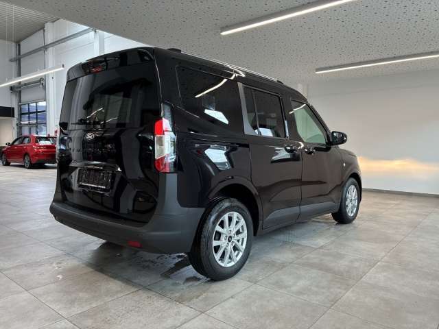Fahrzeugbild eines Ford Tourneo Courier