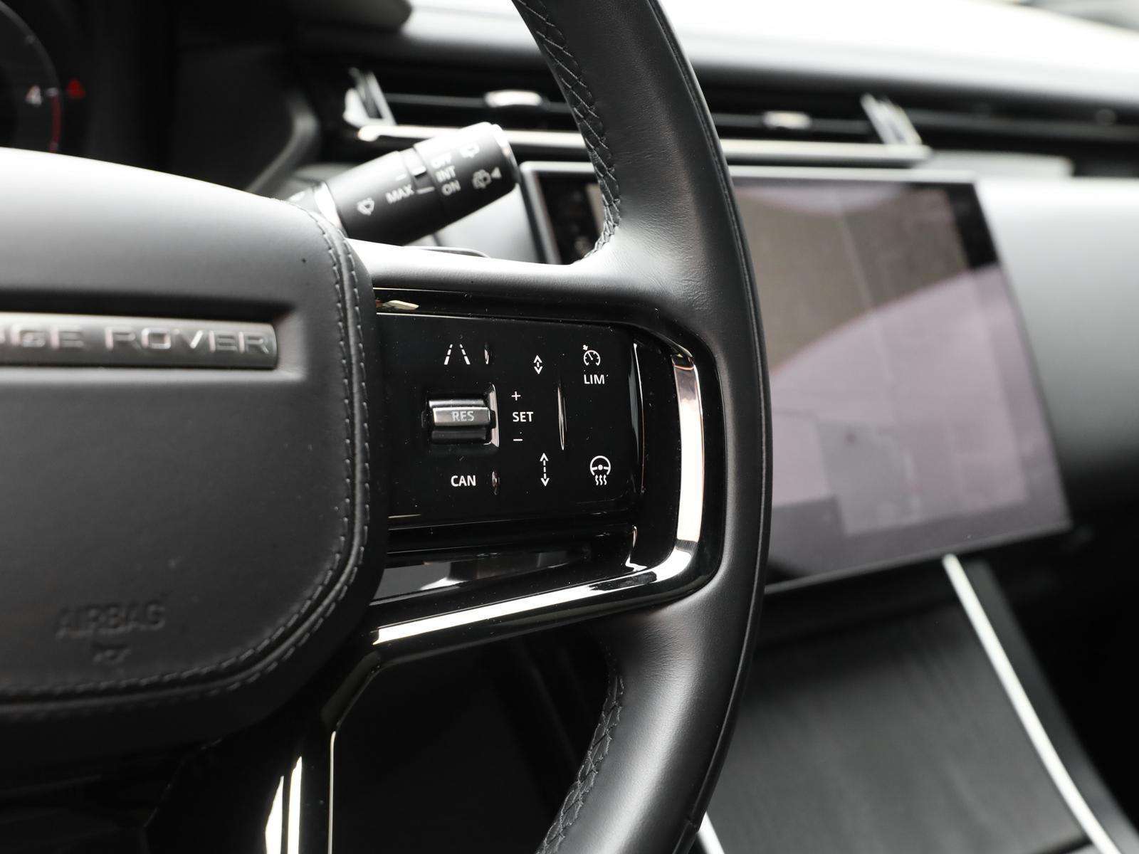 Fahrzeugbild eines Land Rover Range Rover Velar