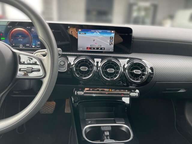 Fahrzeugbild eines Mercedes-Benz A-Klasse
