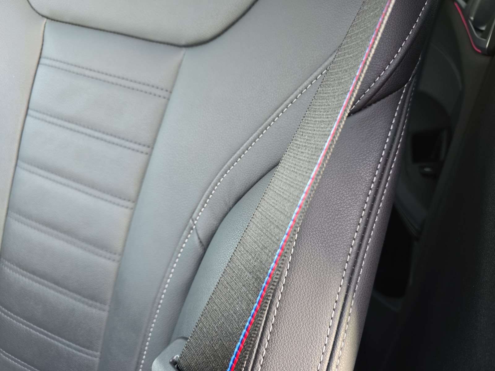 Fahrzeugbild eines BMW 4er-Reihe