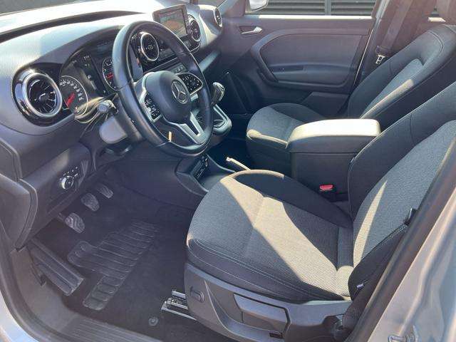 Fahrzeugbild eines Mercedes-Benz Citan