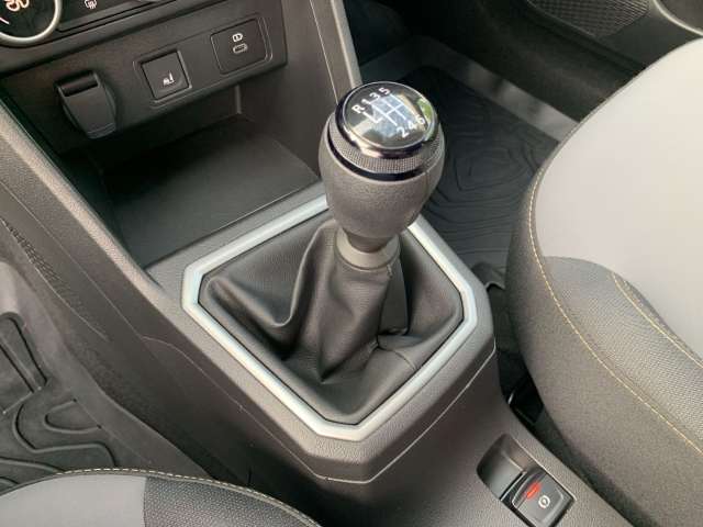 Fahrzeugbild eines Dacia Jogger