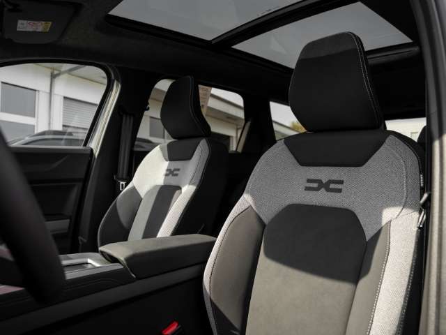 Fahrzeugbild eines Dacia Bigster