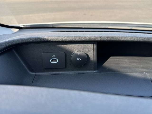 Fahrzeugbild eines Ford Transit