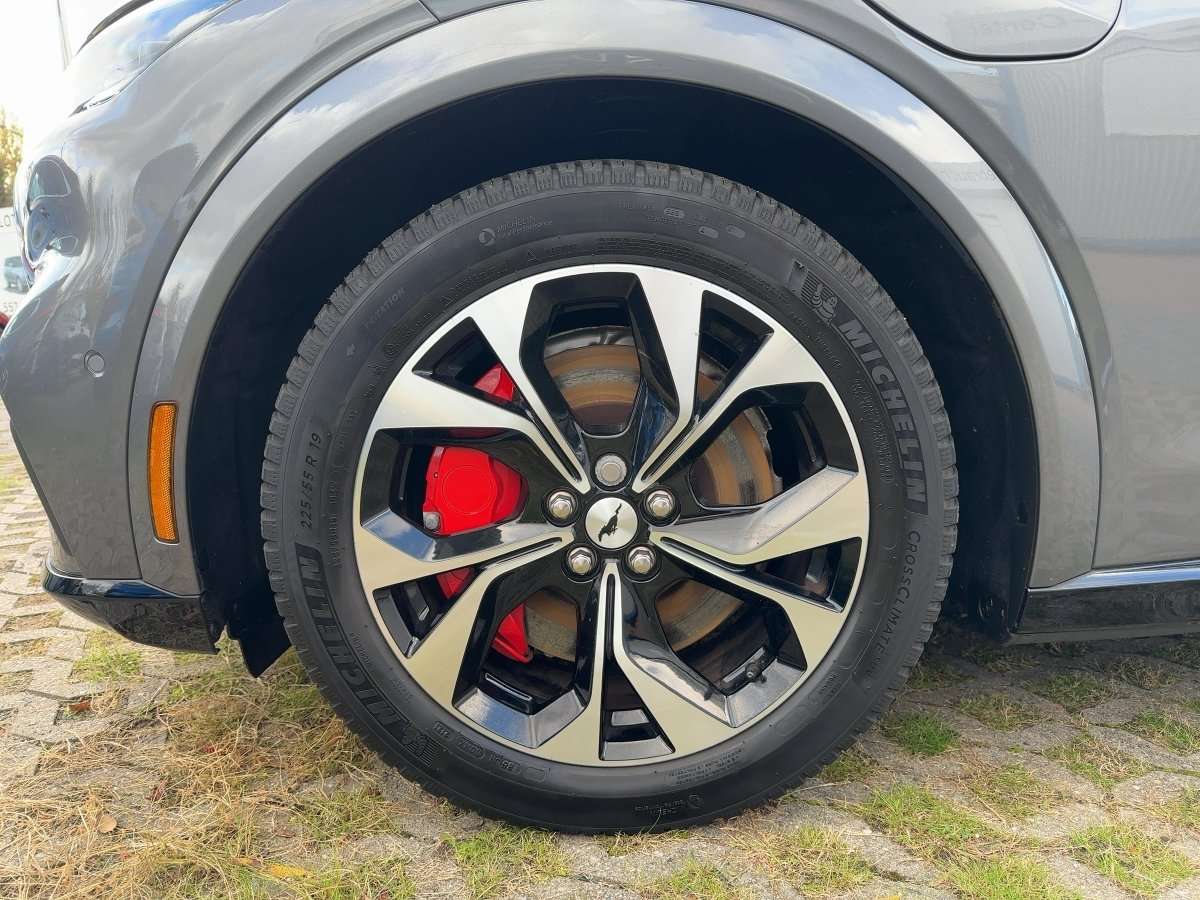 Fahrzeugbild eines Ford Mustang Mach-E