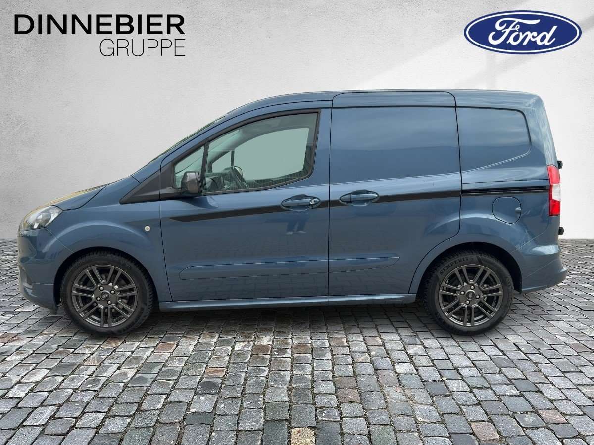 Fahrzeugbild eines Ford Transit Courier