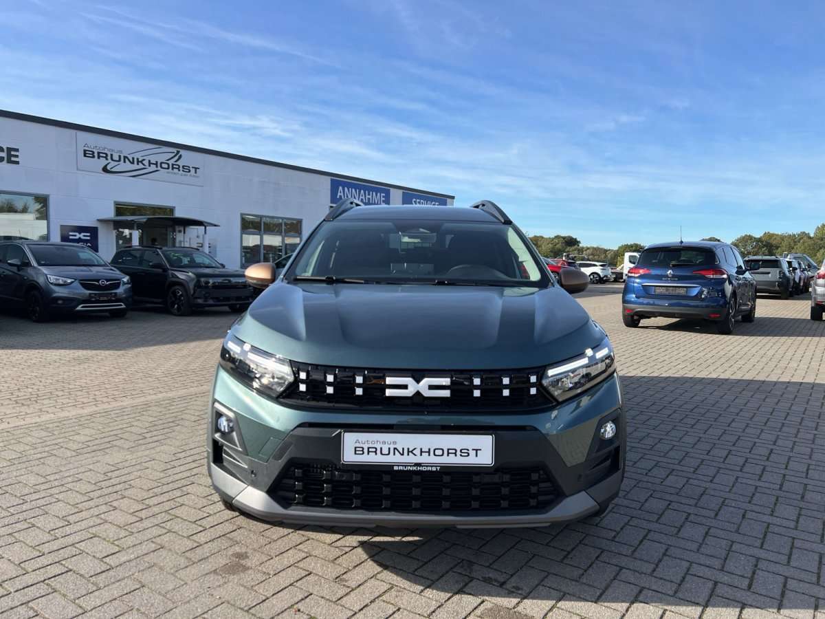 Fahrzeugbild eines Dacia Jogger