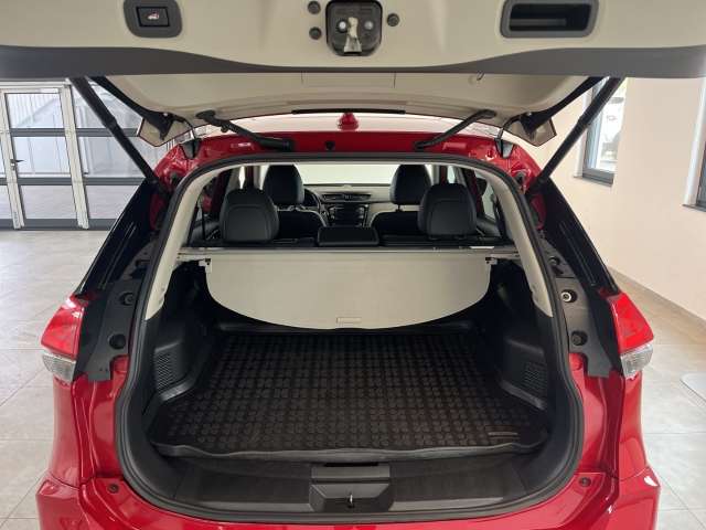 Fahrzeugbild eines Nissan X-TRAIL