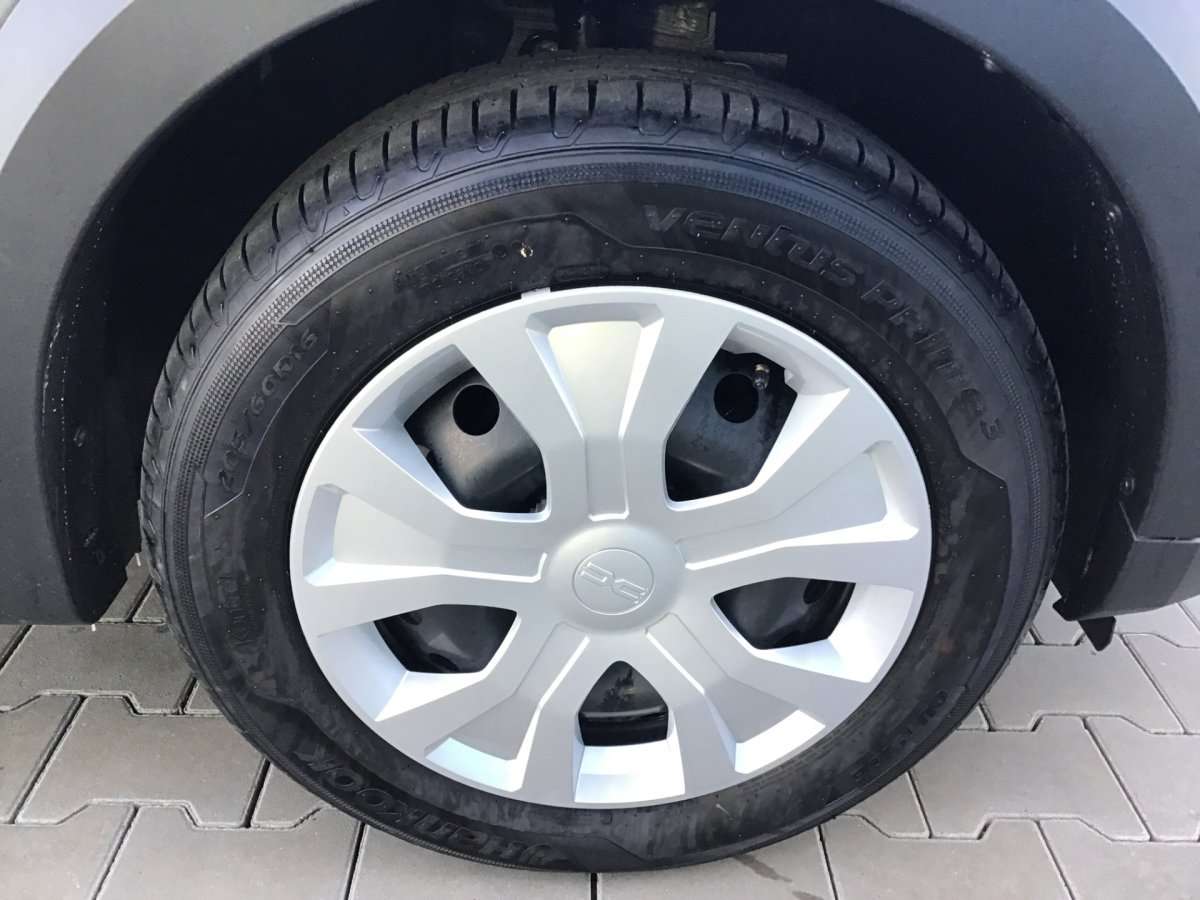 Fahrzeugbild eines Dacia Jogger