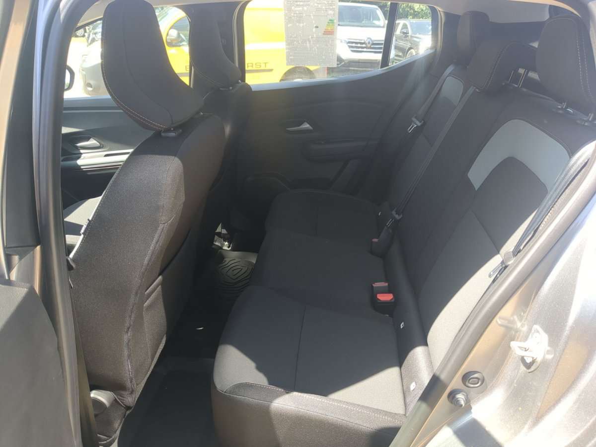 Fahrzeugbild eines Dacia Sandero