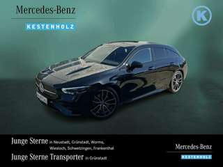 Schräge Frontansicht auf einen Mercedes-Benz CLA , freigestellt