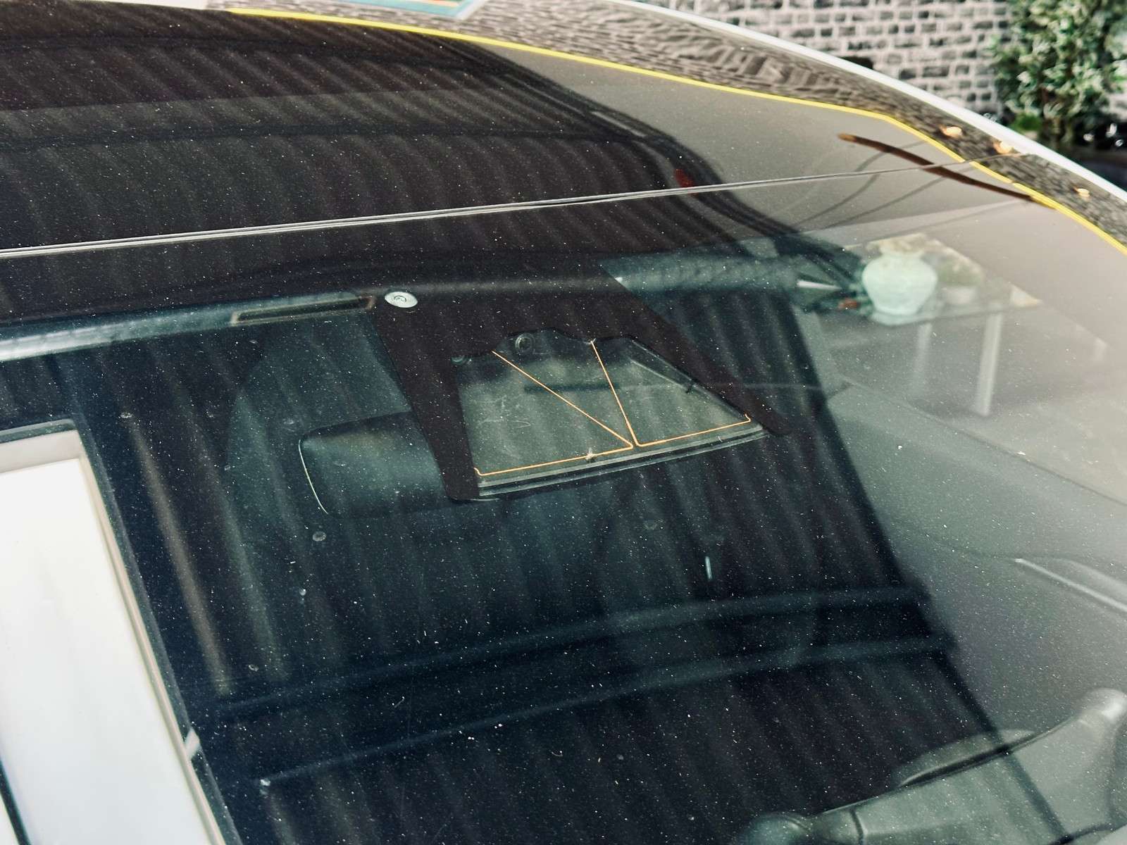 Fahrzeugbild eines TESLA Model S