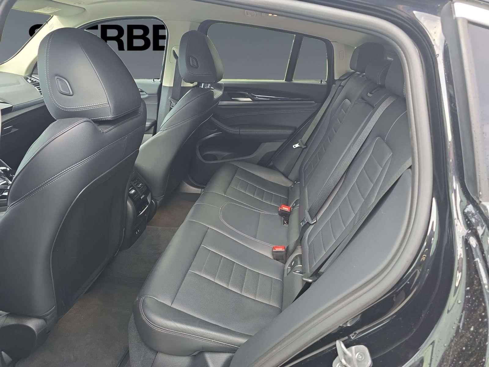 Fahrzeugbild eines BMW X4