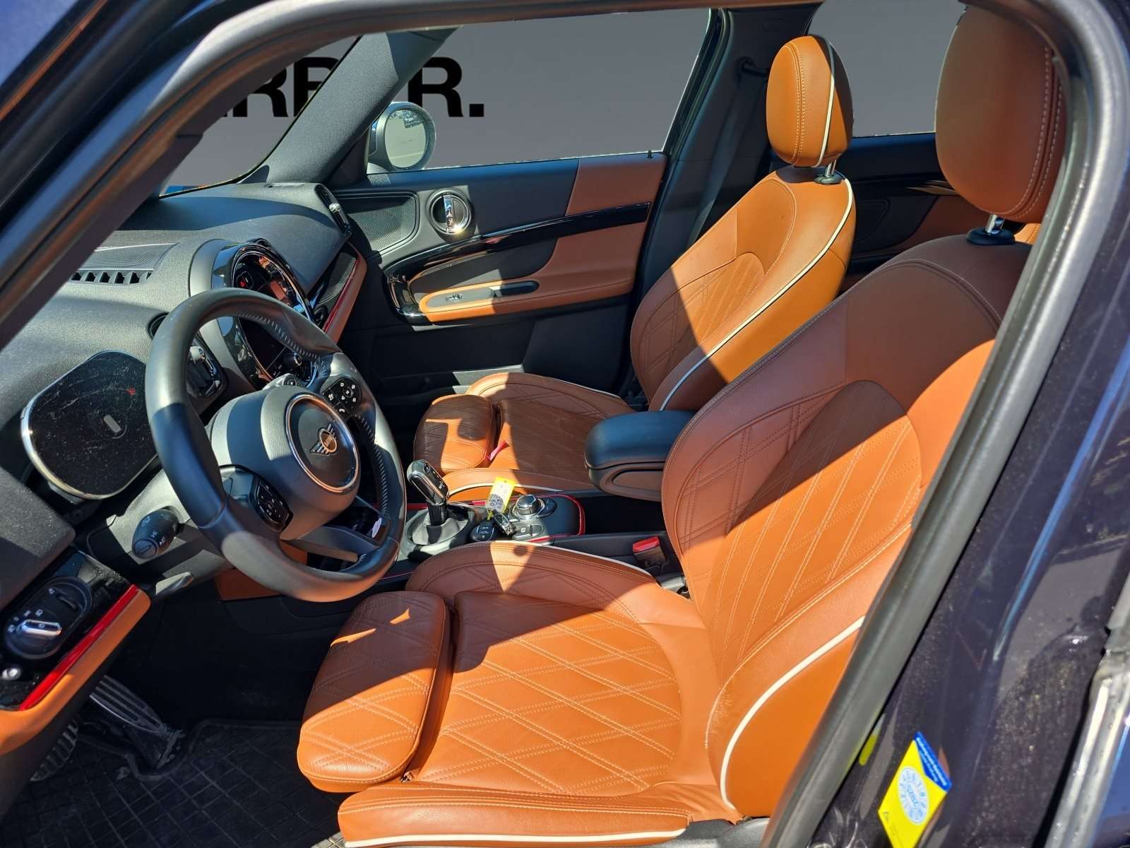 Fahrzeugbild eines MINI MINI