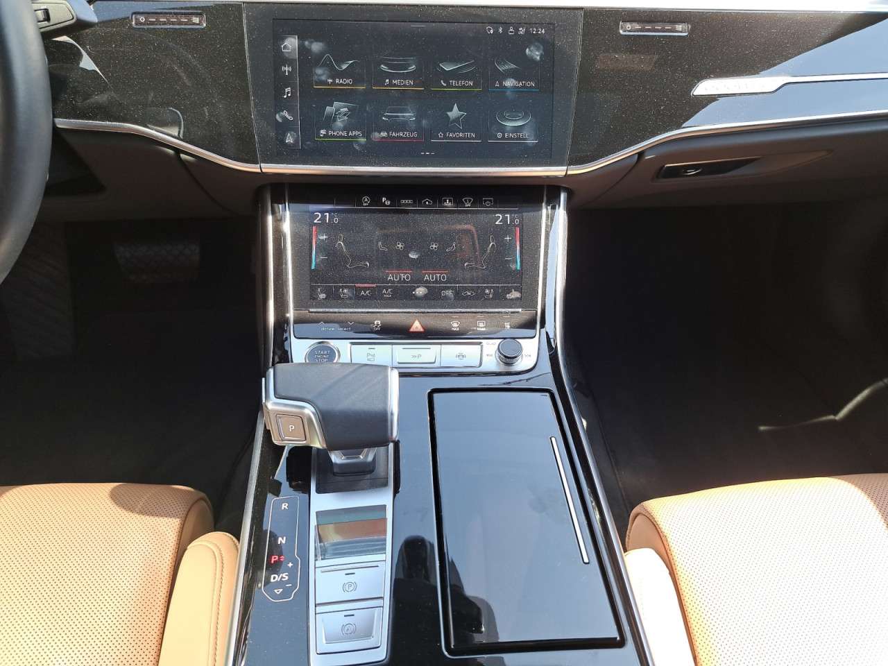 Fahrzeugbild eines Audi A8