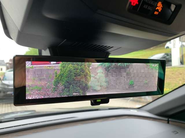 Fahrzeugbild eines Renault Megane E-TECH