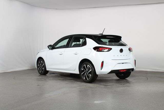 Fahrzeugbild eines Opel Corsa