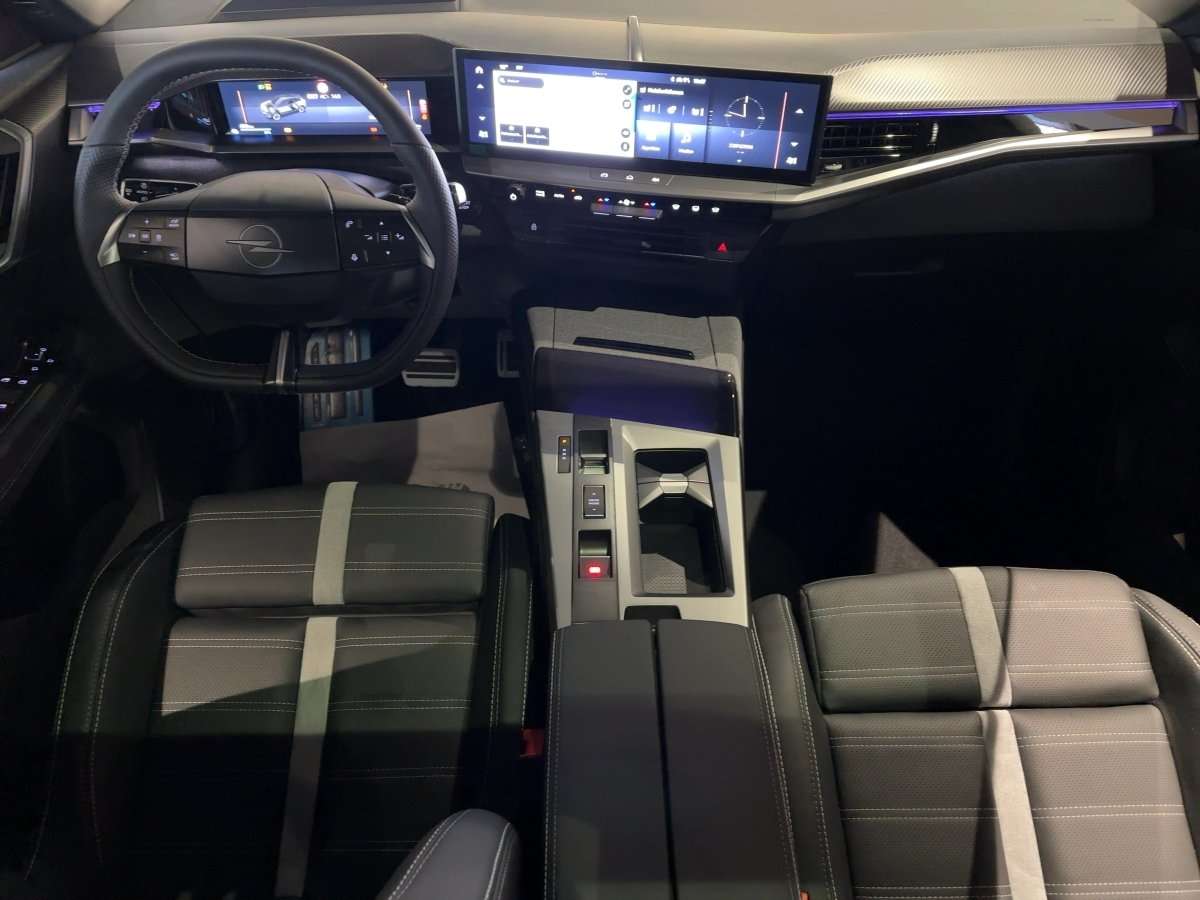 Fahrzeugbild eines Opel Grandland X