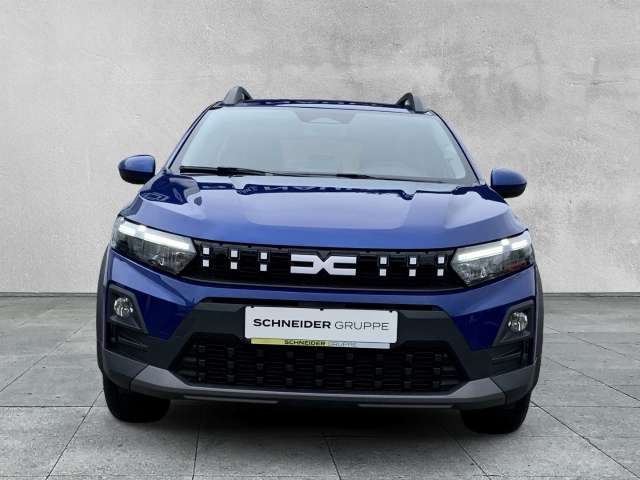 Fahrzeugbild eines Dacia Sandero