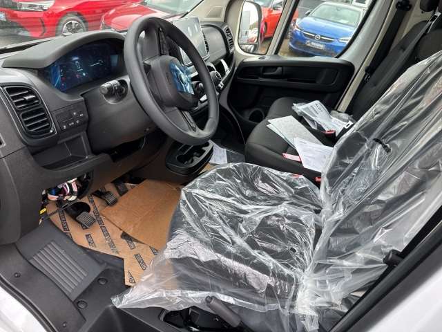 Fahrzeugbild eines Opel Movano
