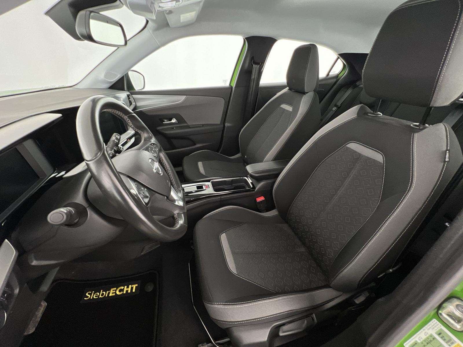 Fahrzeugbild eines Opel Mokka Electric