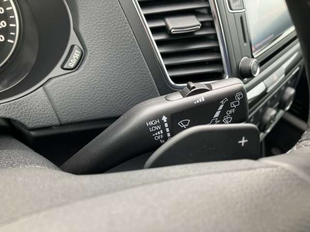 Fahrzeugbild eines SEAT Alhambra