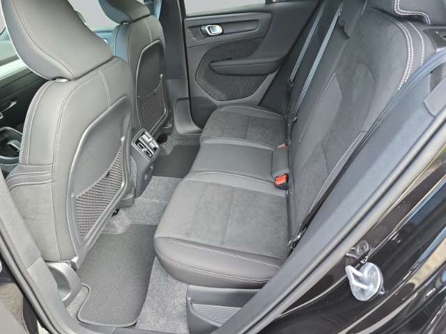 Fahrzeugbild eines Volvo XC40