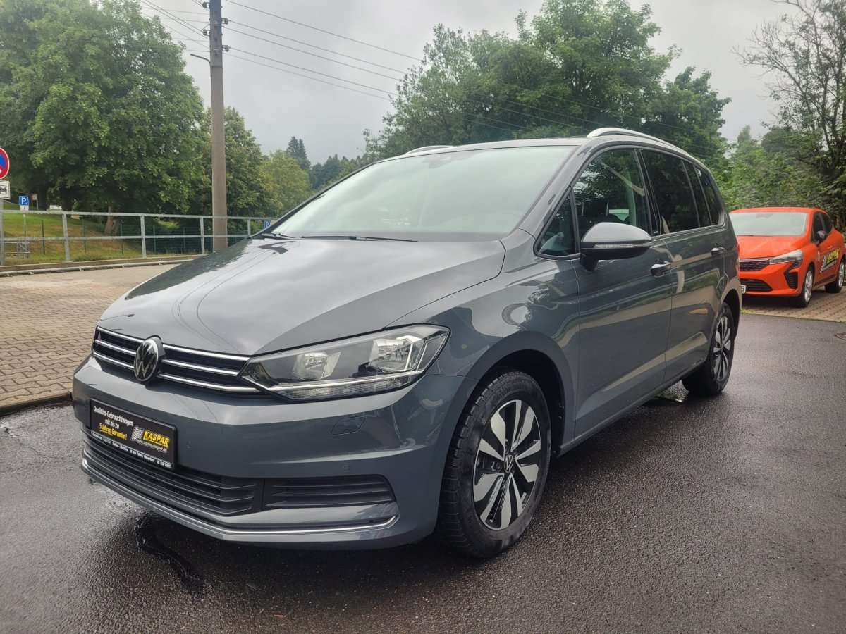 Fahrzeugbild eines Volkswagen Touran