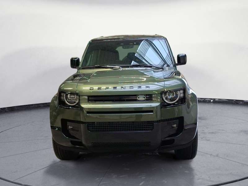 Fahrzeugbild eines Land Rover Defender