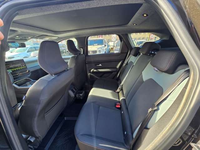 Fahrzeugbild eines Dacia Bigster