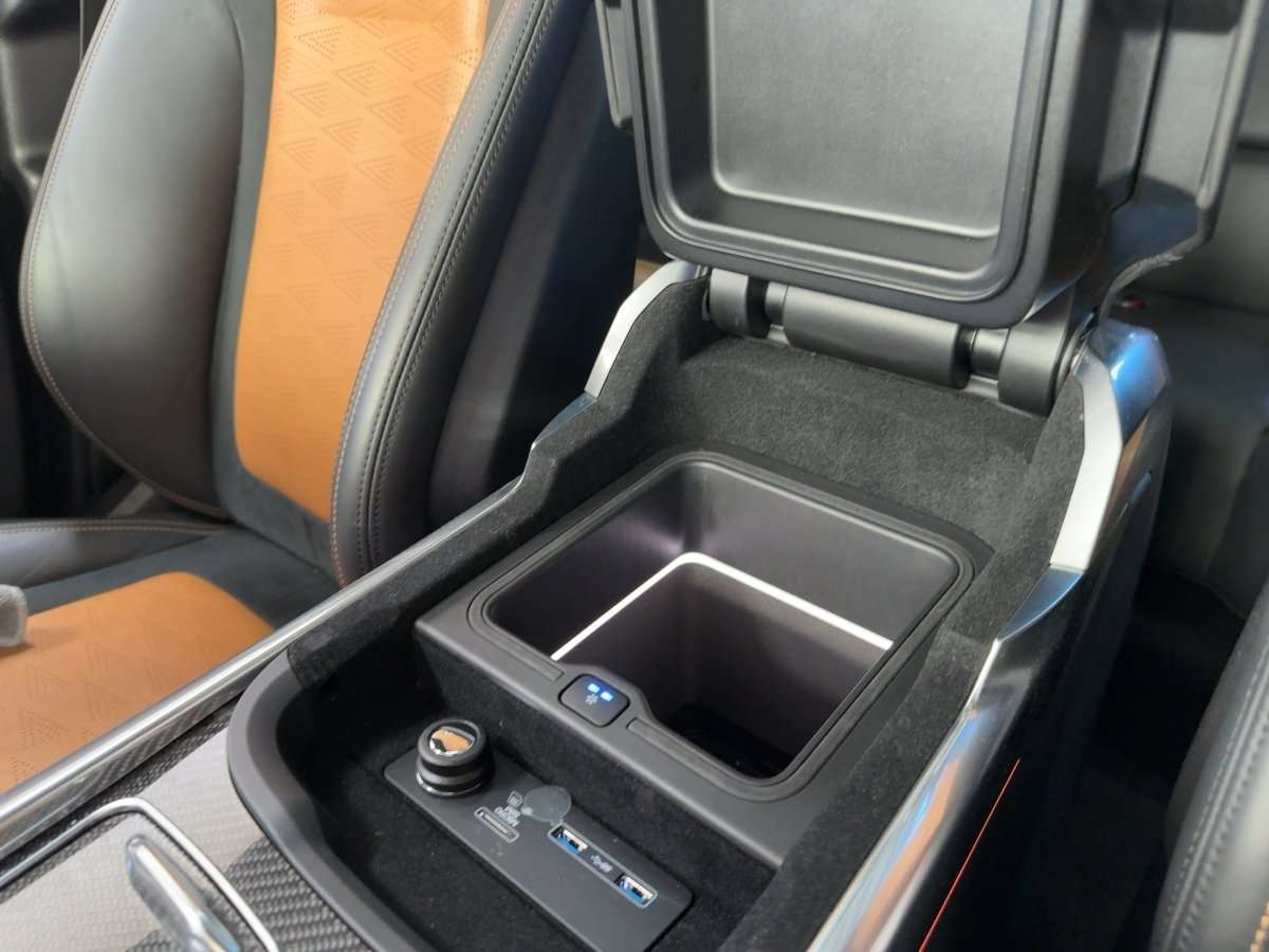 Fahrzeugbild eines Land Rover Range Rover Sport