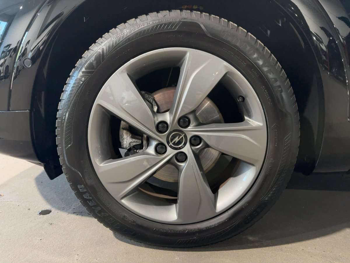 Fahrzeugbild eines Opel Grandland X
