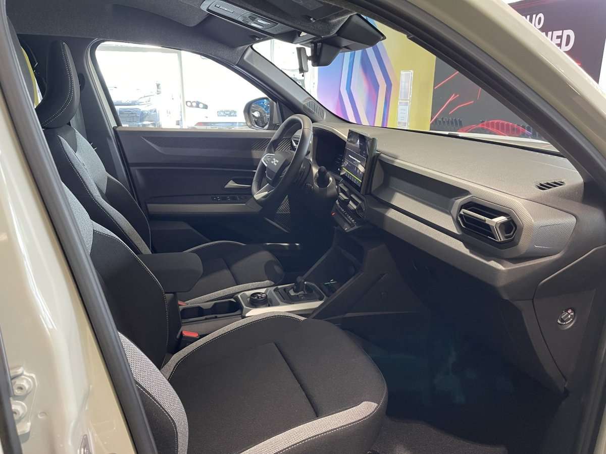 Fahrzeugbild eines Dacia Duster