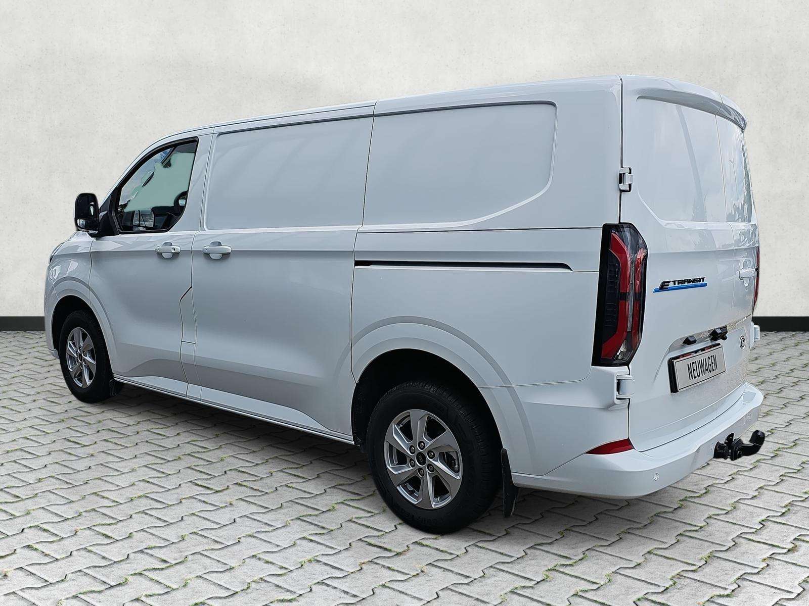 Fahrzeugbild eines Ford Transit Custom