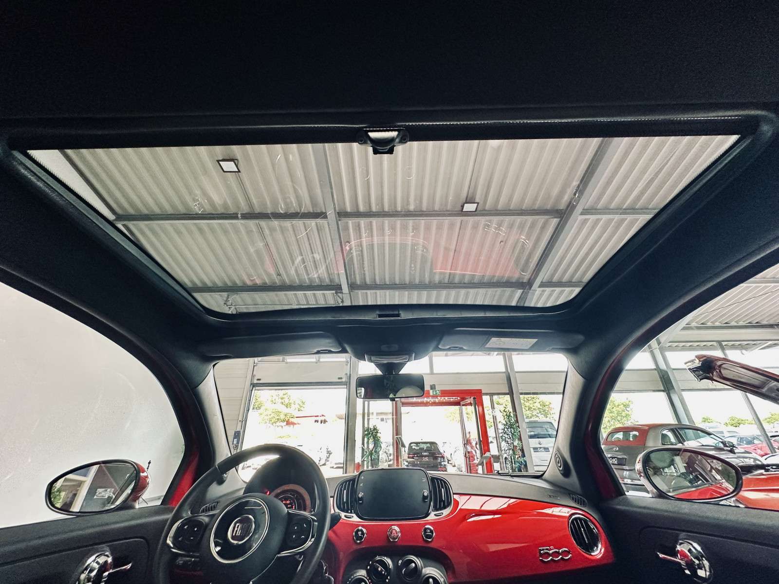 Fahrzeugbild eines Fiat 500