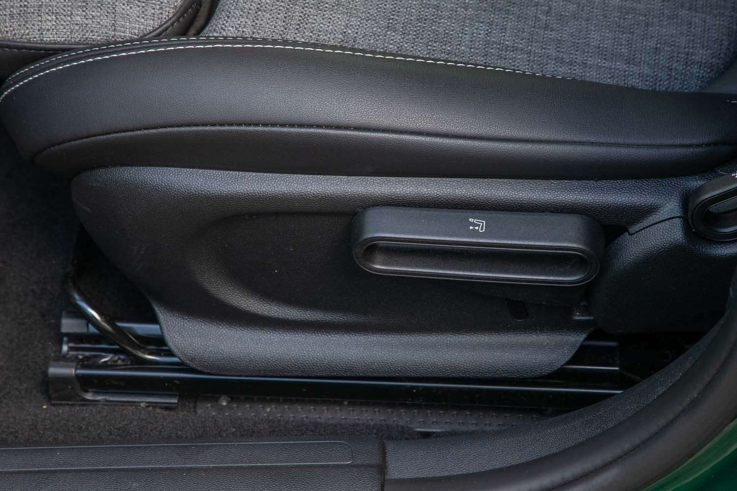 Fahrzeugbild eines MINI COOPER