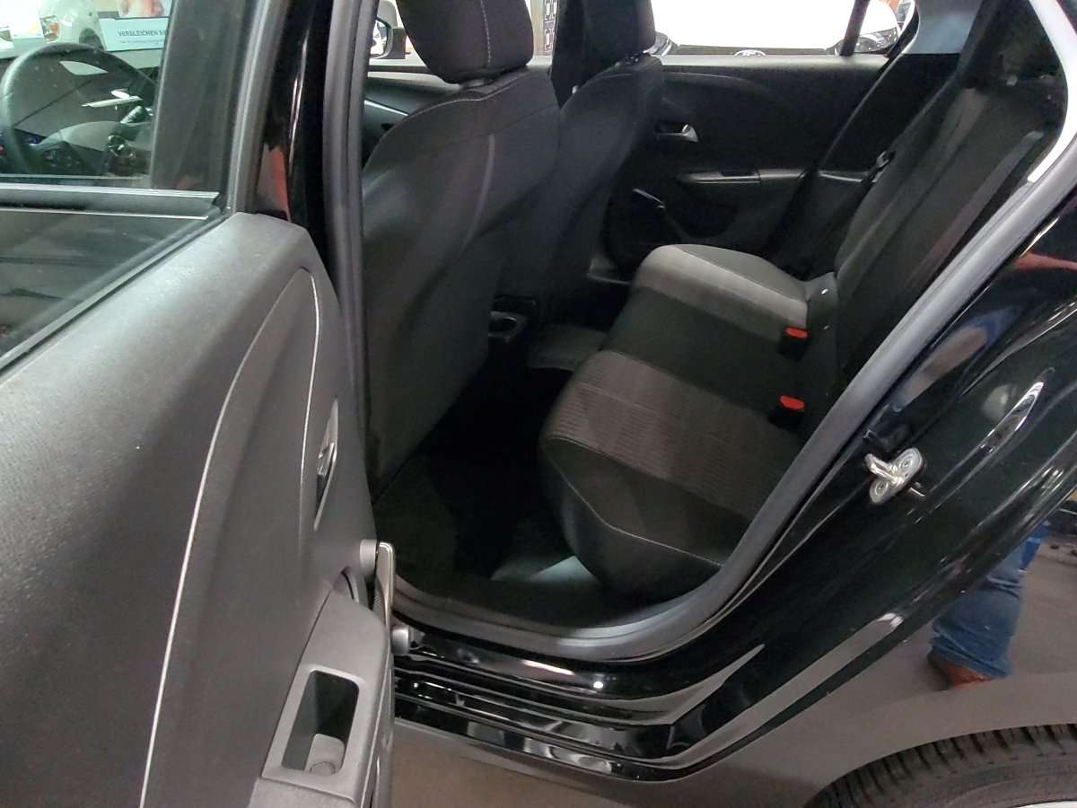 Fahrzeugbild eines Opel Corsa