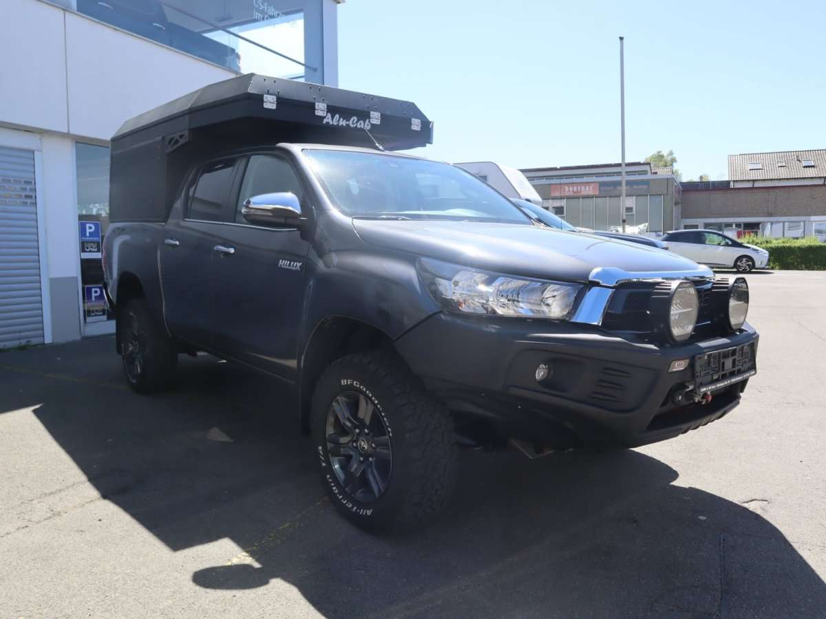 Fahrzeugbild eines Toyota Hilux