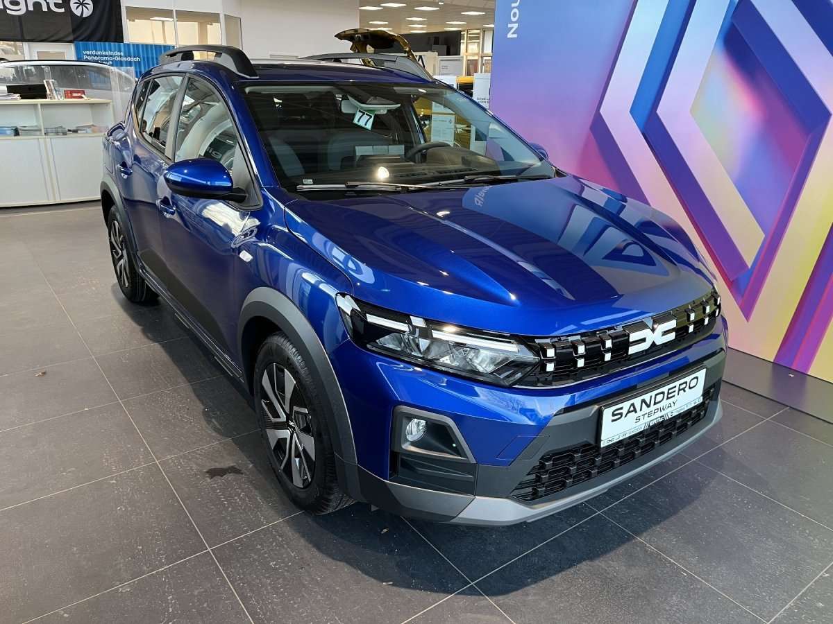 Fahrzeugbild eines Dacia Sandero