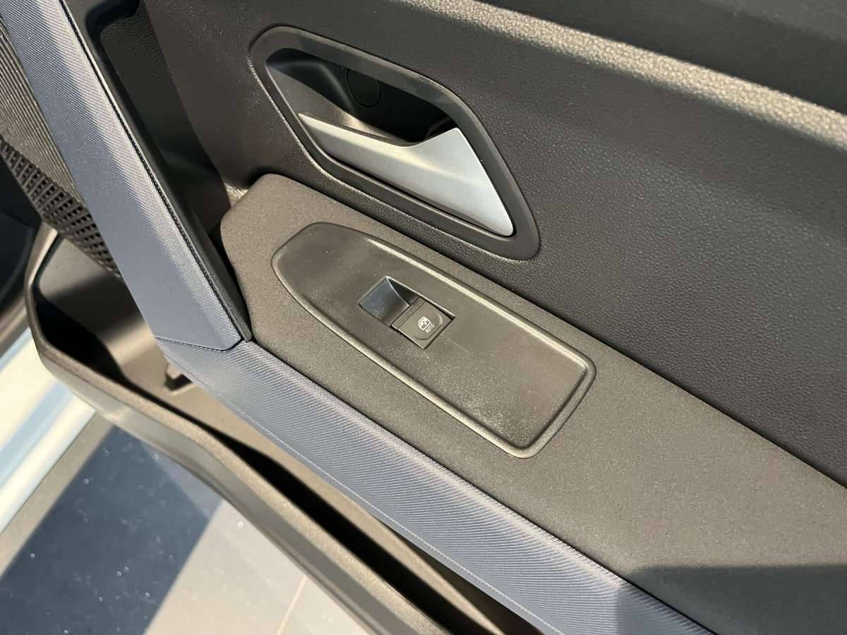 Fahrzeugbild eines Dacia Bigster