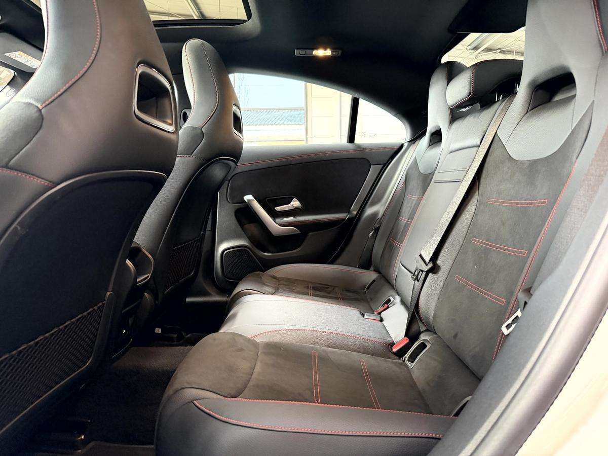 Fahrzeugbild eines Mercedes-Benz CLA