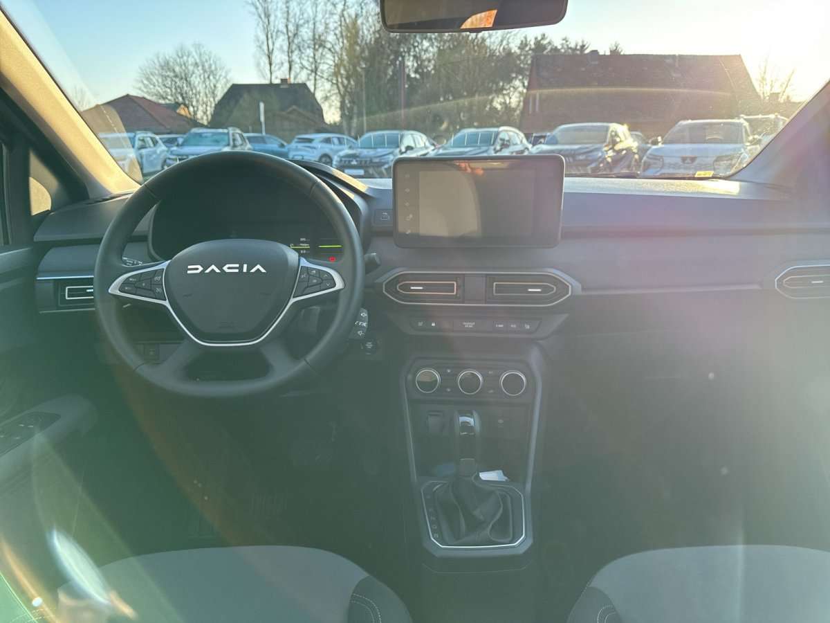 Fahrzeugbild eines Dacia Jogger