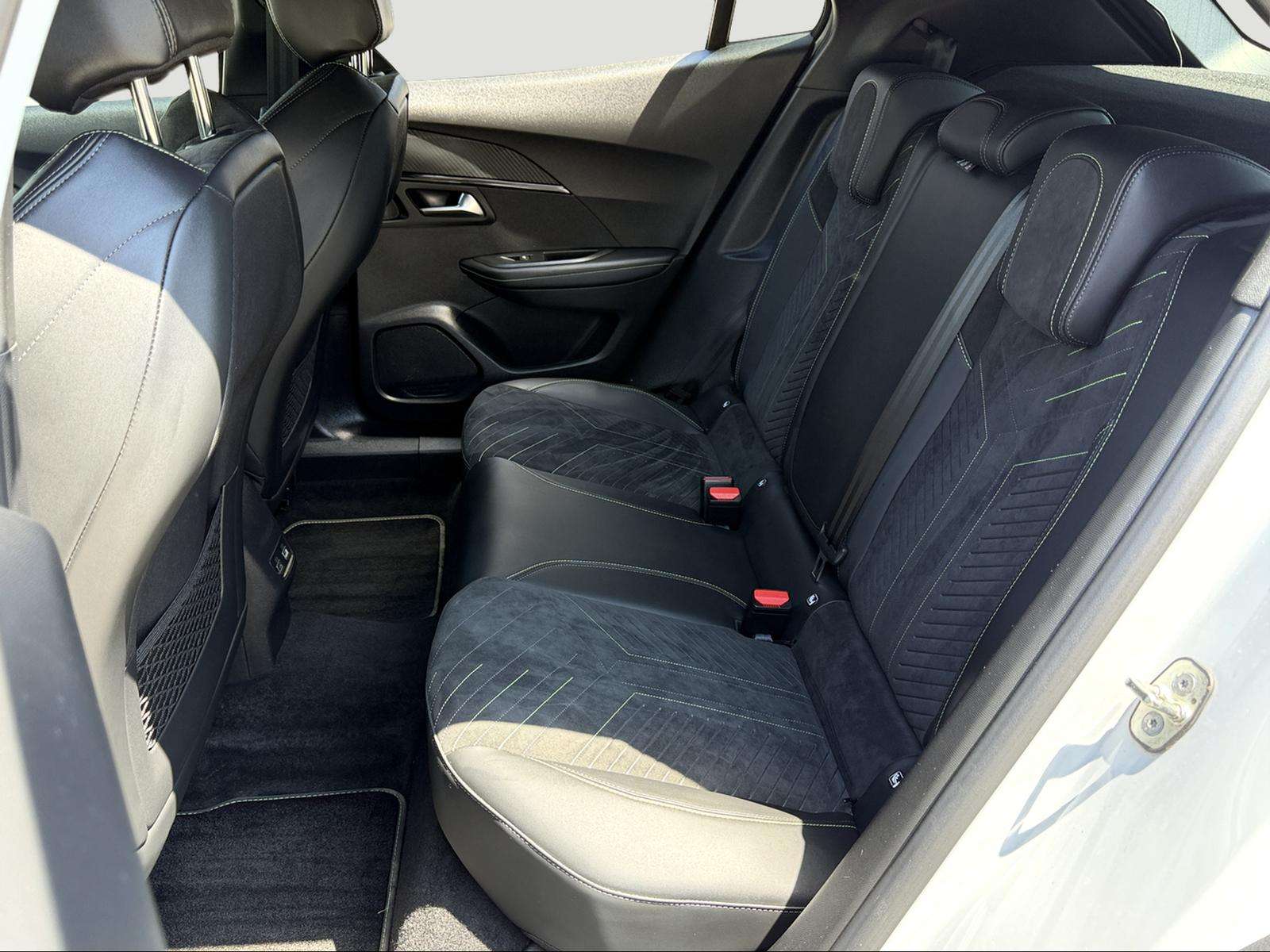 Fahrzeugbild eines Peugeot 2008