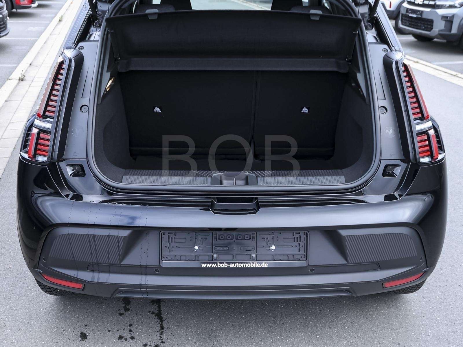 Fahrzeugbild eines Renault 5 E-TECH